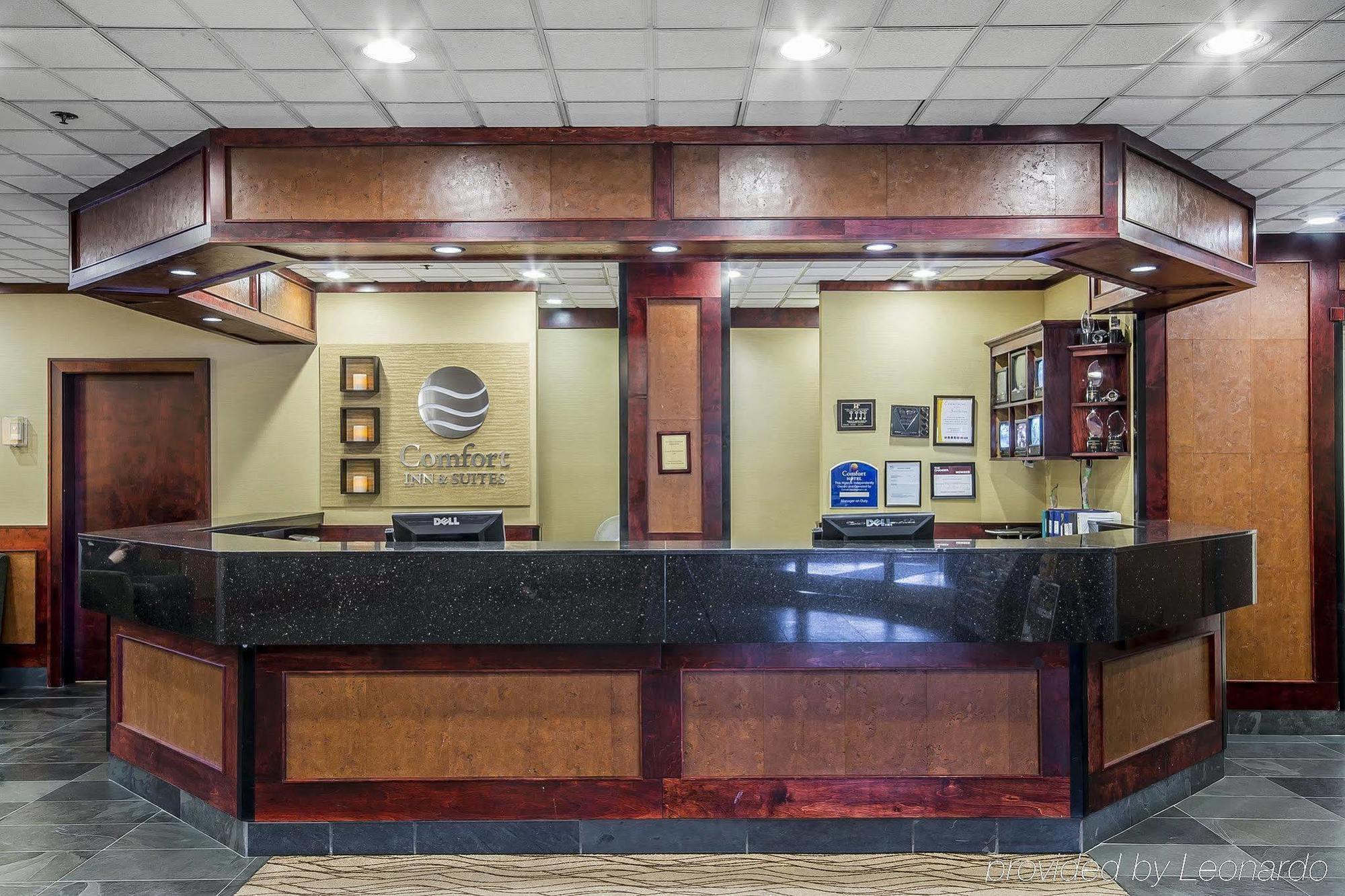 Comfort Inn & Suites Victoria Ngoại thất bức ảnh