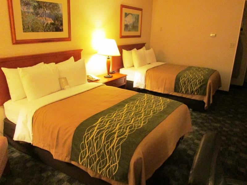 Comfort Inn & Suites Victoria Ngoại thất bức ảnh