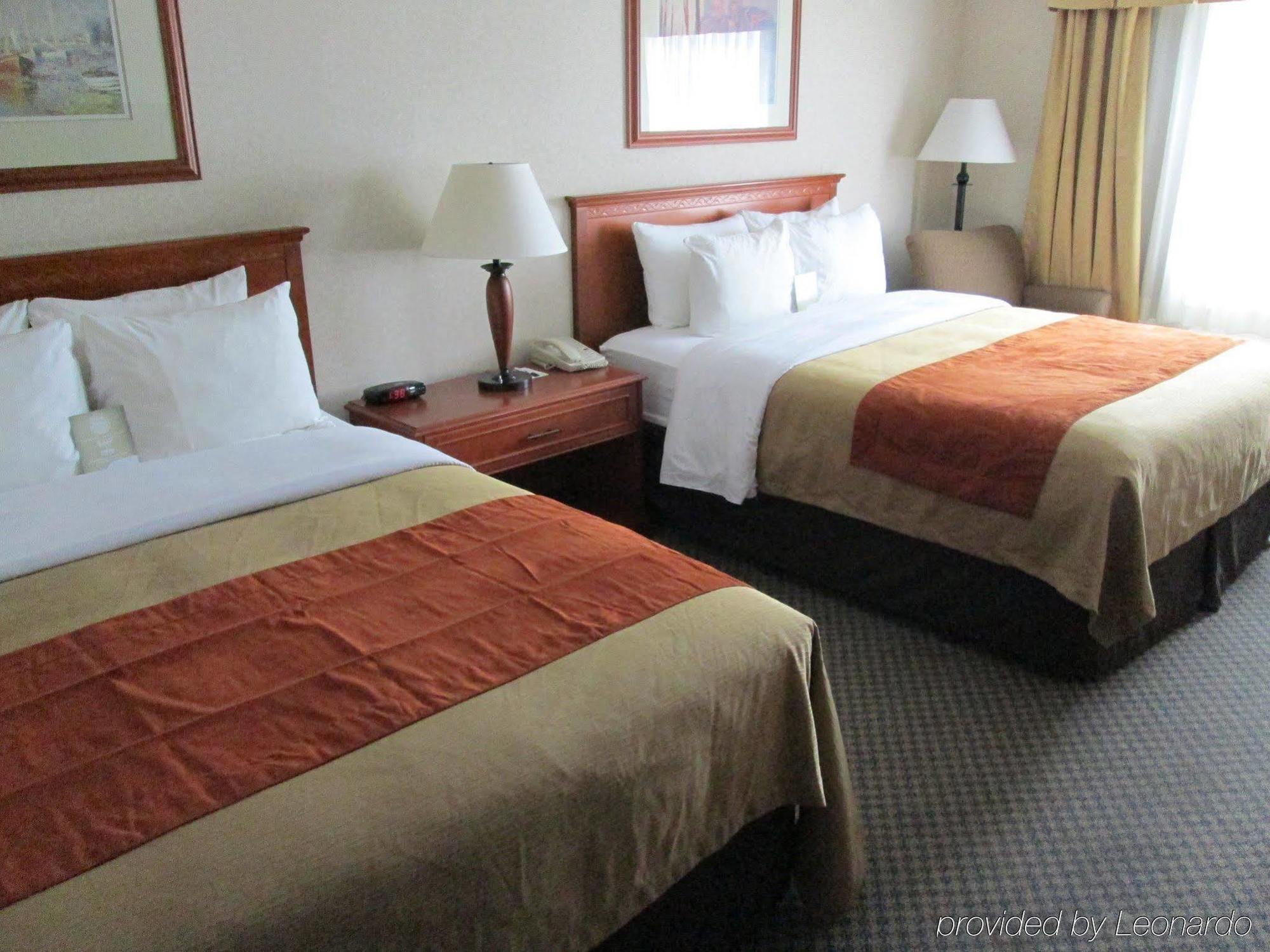 Comfort Inn & Suites Victoria Ngoại thất bức ảnh
