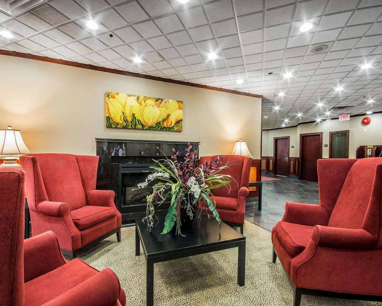 Comfort Inn & Suites Victoria Ngoại thất bức ảnh