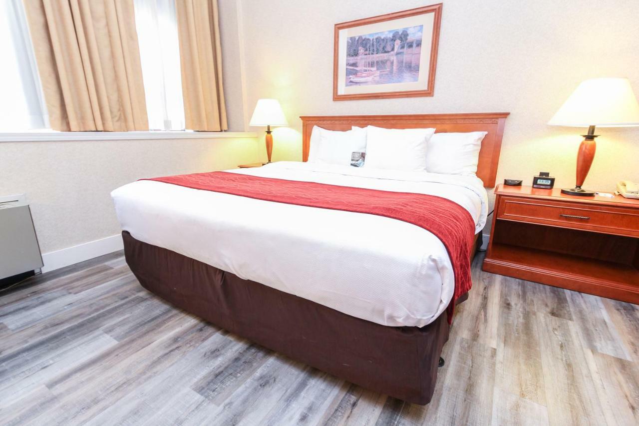 Comfort Inn & Suites Victoria Ngoại thất bức ảnh