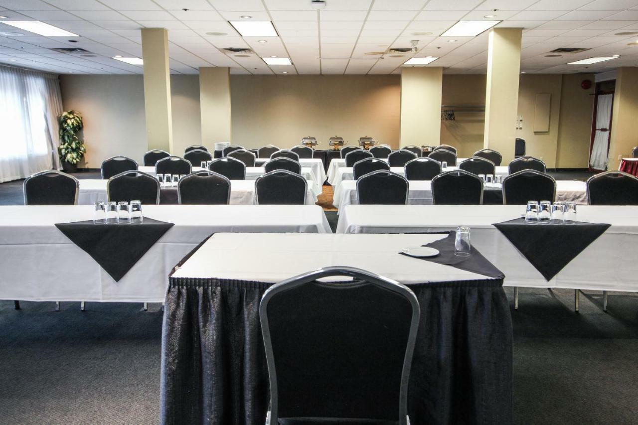 Comfort Inn & Suites Victoria Ngoại thất bức ảnh
